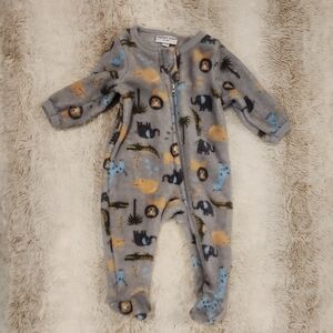 EMPORIO BABY Cozy Gray and Blue Footies with Playful Design